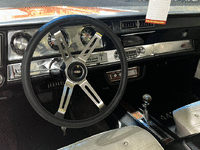 Image 7 of 11 of a 1971 OLDSMOBILE CUTLAS
