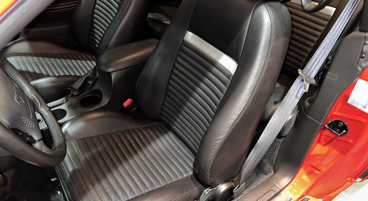 7th Image of a 2003 FORD MUSTANG MACH ONE