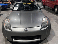 Image 4 of 12 of a 2004 NISSAN 350Z