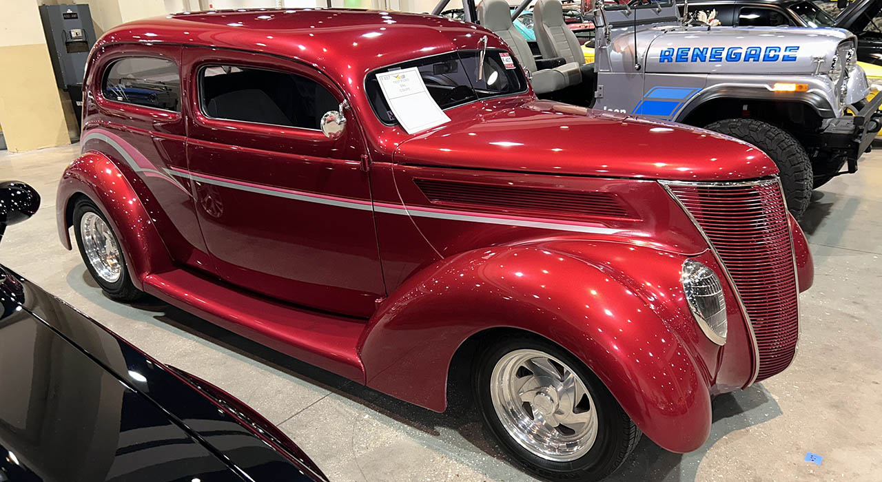 2nd Image of a 1937 FORD SNL