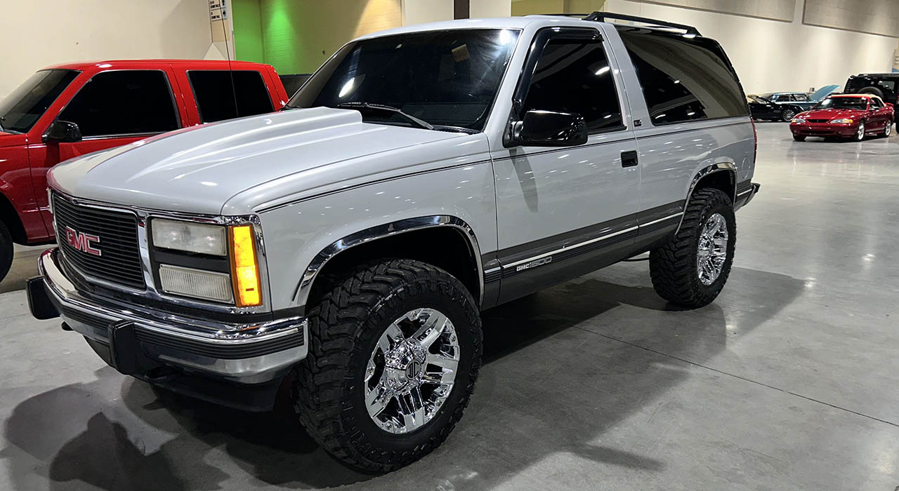0th Image of a 1993 GMC YUKON