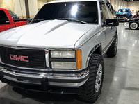 Image 4 of 15 of a 1993 GMC YUKON