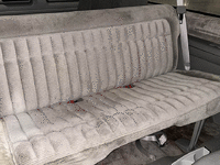 Image 12 of 15 of a 1993 GMC YUKON