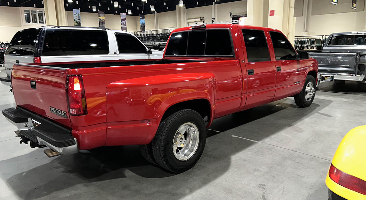 2nd Image of a 1998 CHEVROLET C3500