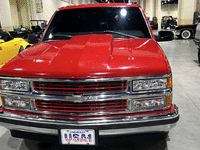 Image 4 of 15 of a 1998 CHEVROLET C3500