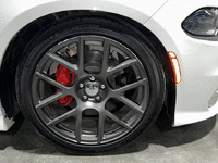 Image 6 of 14 of a 2016 DODGE CHARGER SCAT PACK