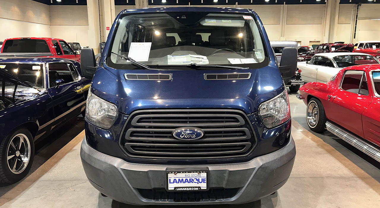 2nd Image of a 2016 FORD TRANSIT WAGON T-350 LOW ROOF SLIDE XL