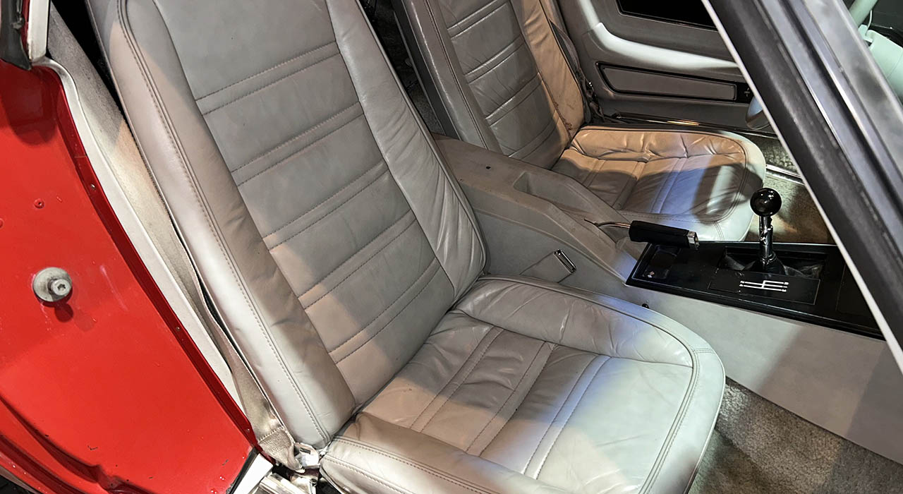 5th Image of a 1977 CHEVROLET CORVETTE