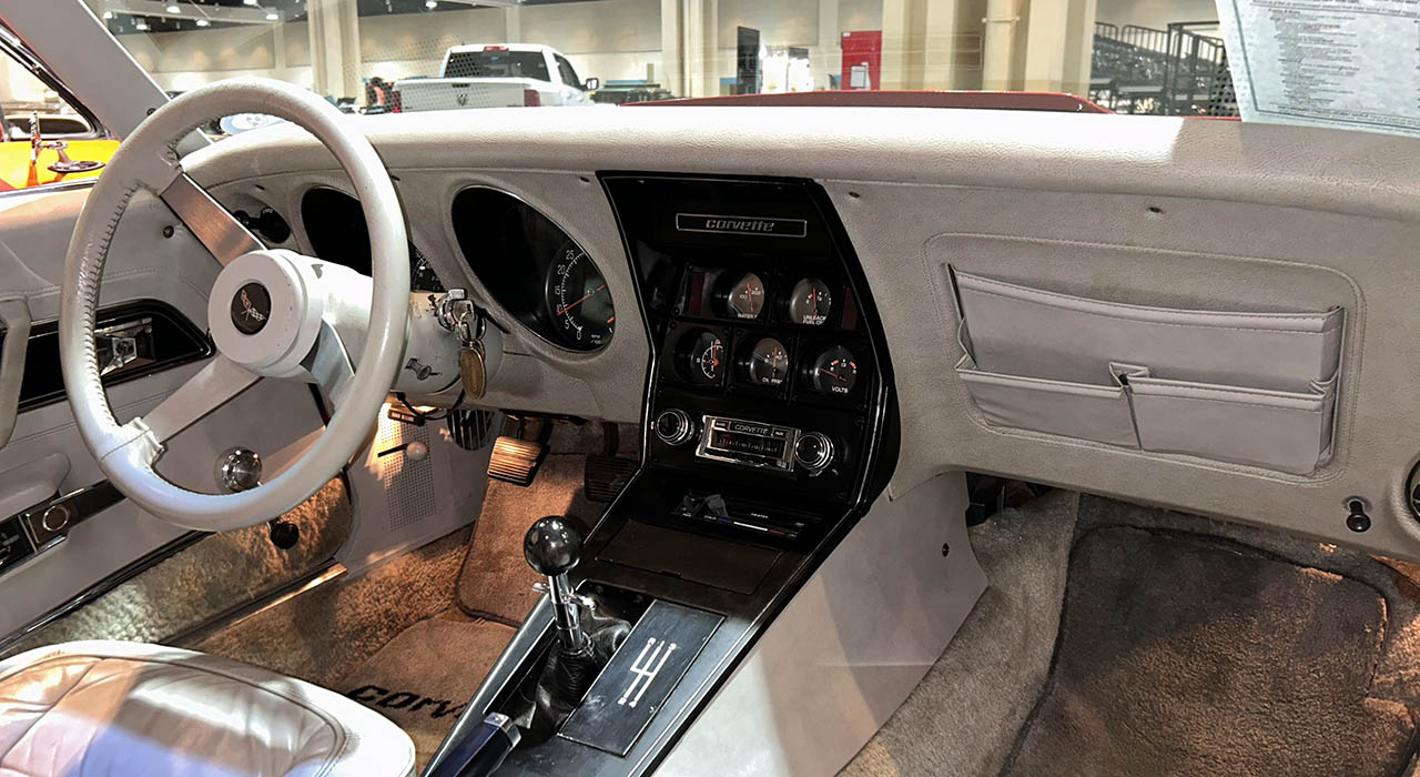 8th Image of a 1977 CHEVROLET CORVETTE