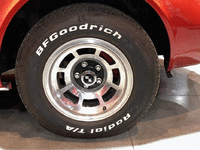 Image 4 of 12 of a 1977 CHEVROLET CORVETTE