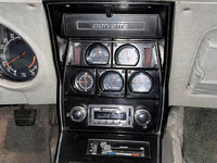 Image 10 of 12 of a 1977 CHEVROLET CORVETTE