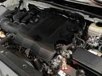 Image 14 of 14 of a 2012 TOYOTA 4RUNNER SR5