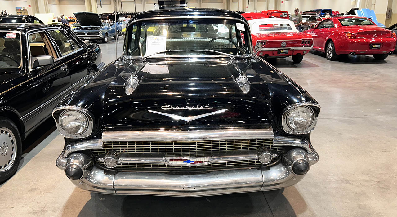 3rd Image of a 1957 CHEVROLET BEL AIR