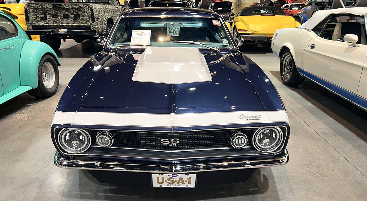 2nd Image of a 1967 CHEVROLET CAMARO SS