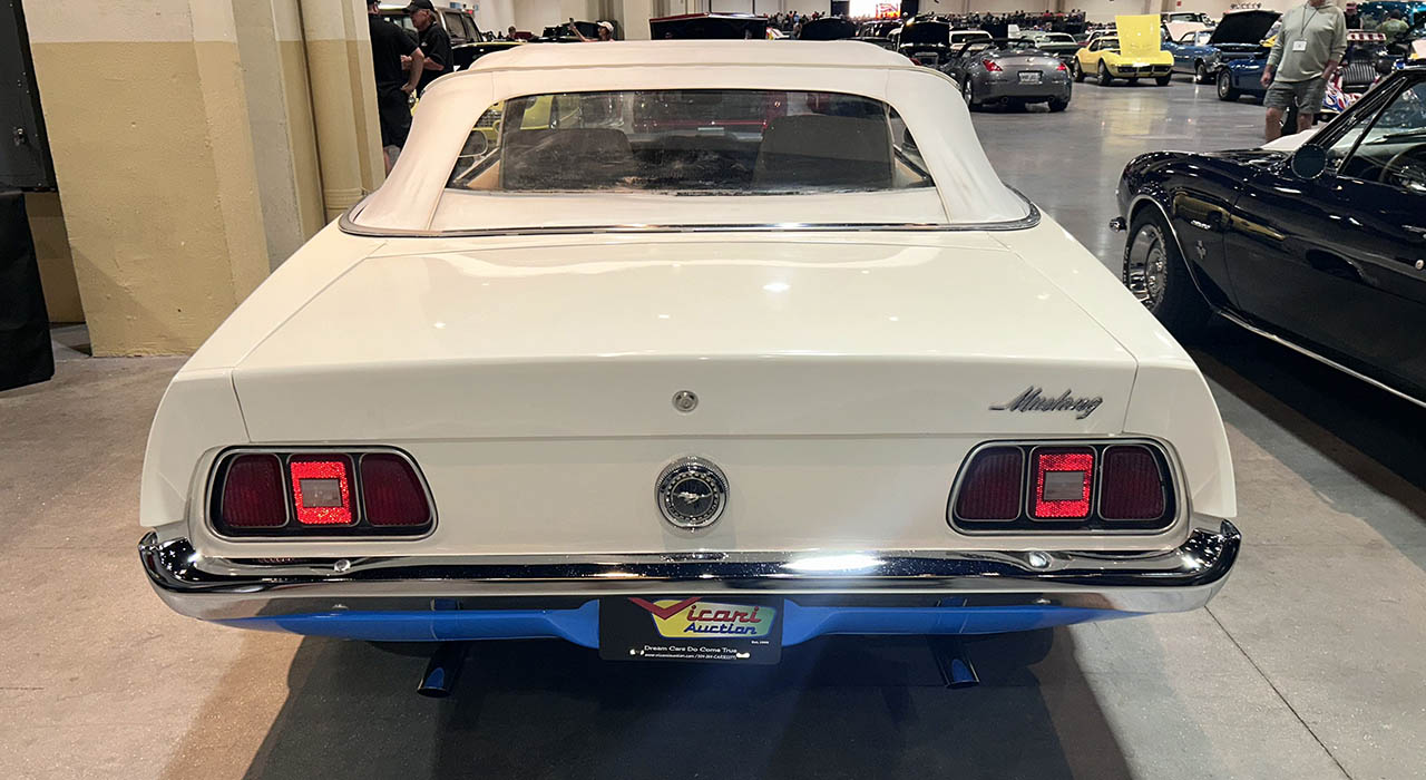 3rd Image of a 1972 FORD MUSTANG