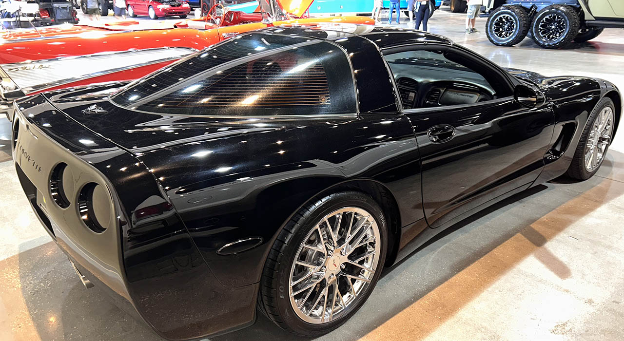1st Image of a 1998 CHEVROLET CORVETTE