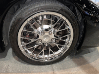 Image 4 of 10 of a 1998 CHEVROLET CORVETTE