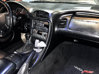 Image 8 of 10 of a 1998 CHEVROLET CORVETTE