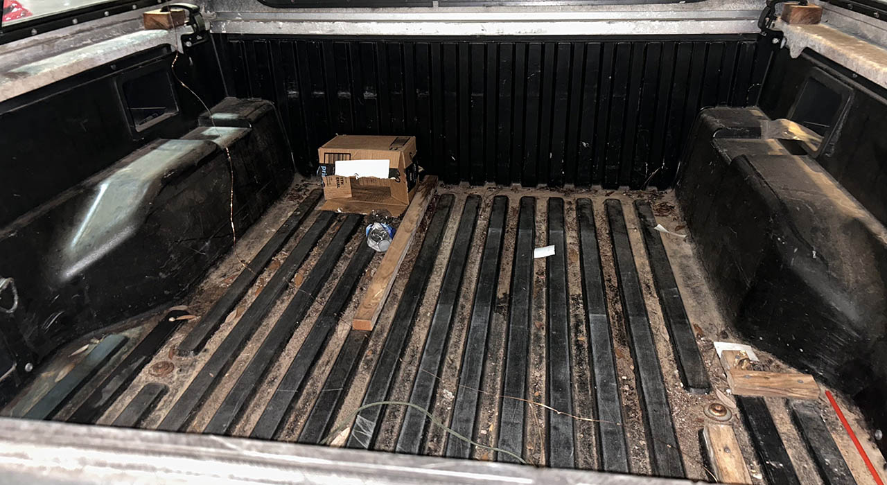 4th Image of a 2011 TOYOTA TACOMA