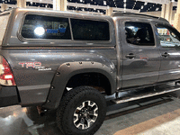 Image 3 of 13 of a 2011 TOYOTA TACOMA