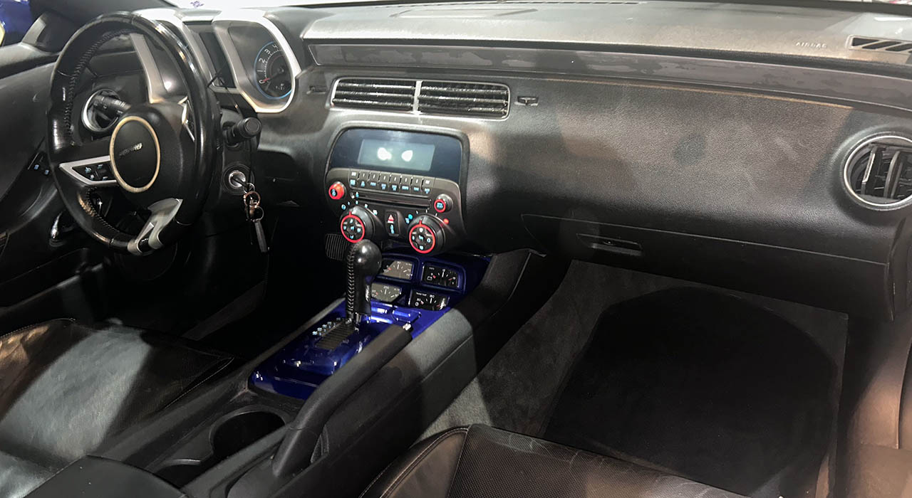 7th Image of a 2010 CHEVROLET CAMARO 2SS