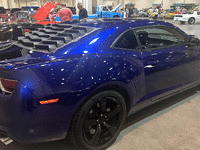 Image 3 of 13 of a 2010 CHEVROLET CAMARO 2SS