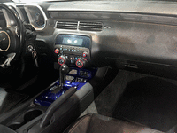 Image 8 of 13 of a 2010 CHEVROLET CAMARO 2SS
