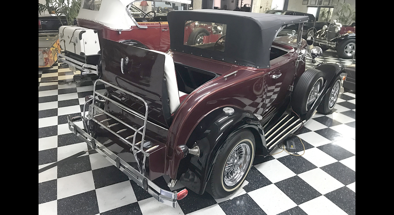 5th Image of a 1974 FORD GLASSIC MODEL A