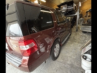 Image 2 of 6 of a 2008 FORD EXPEDITION