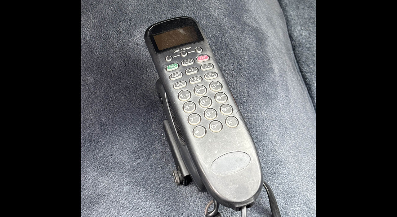 14th Image of a 1992 LINCOLN TOWNCAR