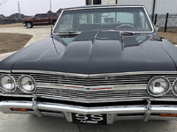 Image 4 of 14 of a 1965 CHEVROLET MALIBU