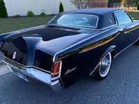 Image 7 of 21 of a 1969 LINCOLN MARK III