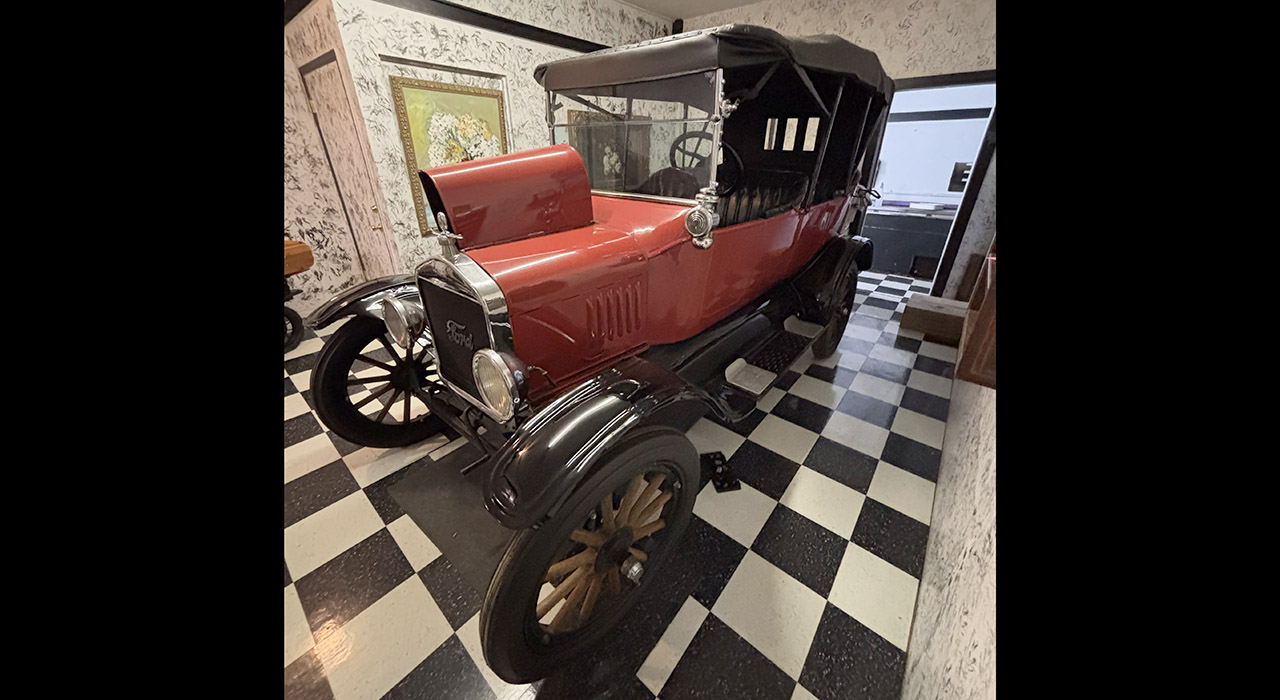 0th Image of a 1922 FORD MODEL T