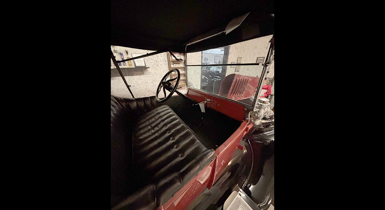 3rd Image of a 1922 FORD MODEL T