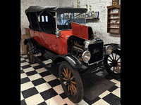 Image 2 of 7 of a 1922 FORD MODEL T