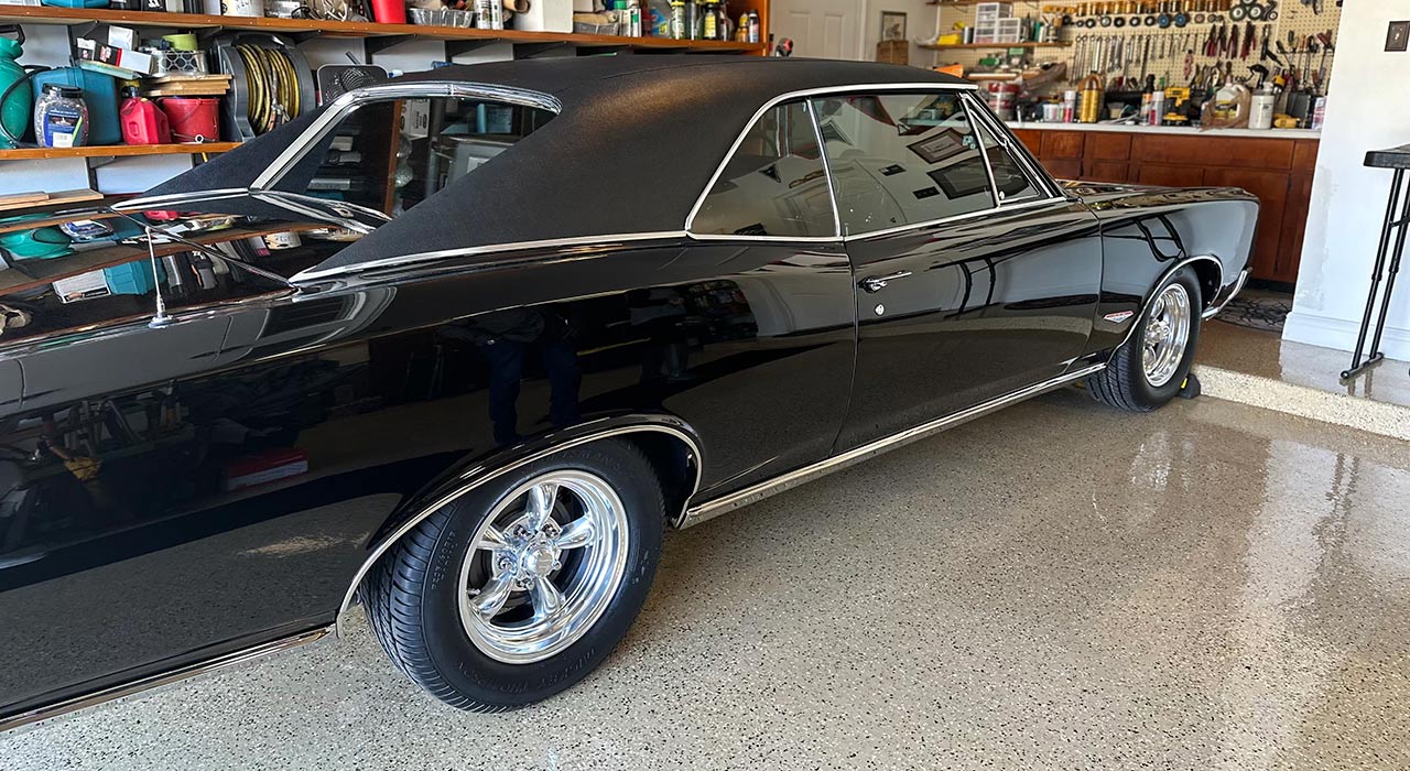 3rd Image of a 1966 PONTIAC GTO