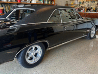 Image 4 of 8 of a 1966 PONTIAC GTO