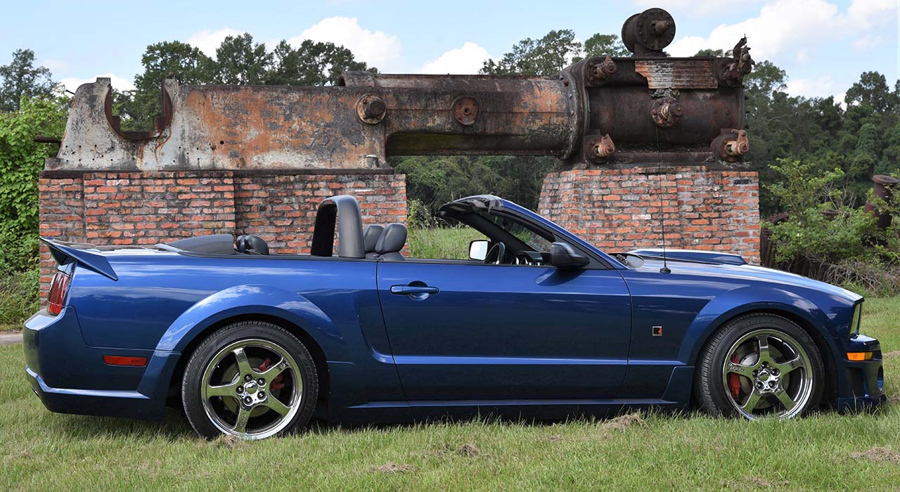 3rd Image of a 2007 FORD MUSTANG