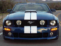 Image 5 of 7 of a 2007 FORD MUSTANG