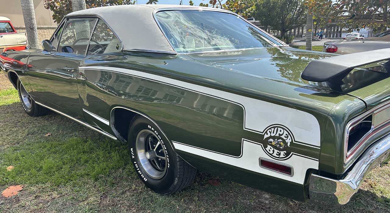 4th Image of a 1970 DODGE SUPERBEE
