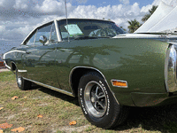 Image 3 of 33 of a 1970 DODGE SUPERBEE
