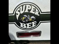 Image 14 of 33 of a 1970 DODGE SUPERBEE
