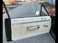 Image 23 of 33 of a 1970 DODGE SUPERBEE