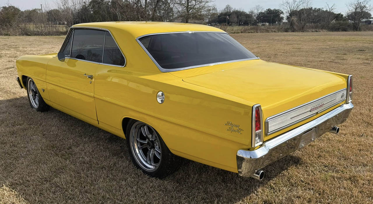 2nd Image of a 1966 CHEVROLET NOVA SS