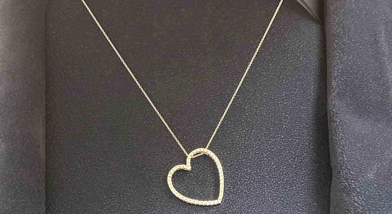 0th Image of a N/A 14K WHITE GOLD DIAMOND PENDANT