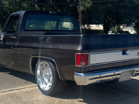 Image 3 of 8 of a 1983 CHEVROLET C10