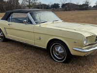 Image 3 of 15 of a 1965 FORD MUSTANG