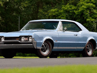 Image 2 of 17 of a 1967 OLDSMOBILE 442