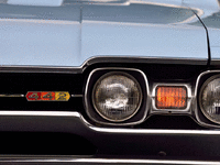 Image 6 of 17 of a 1967 OLDSMOBILE 442