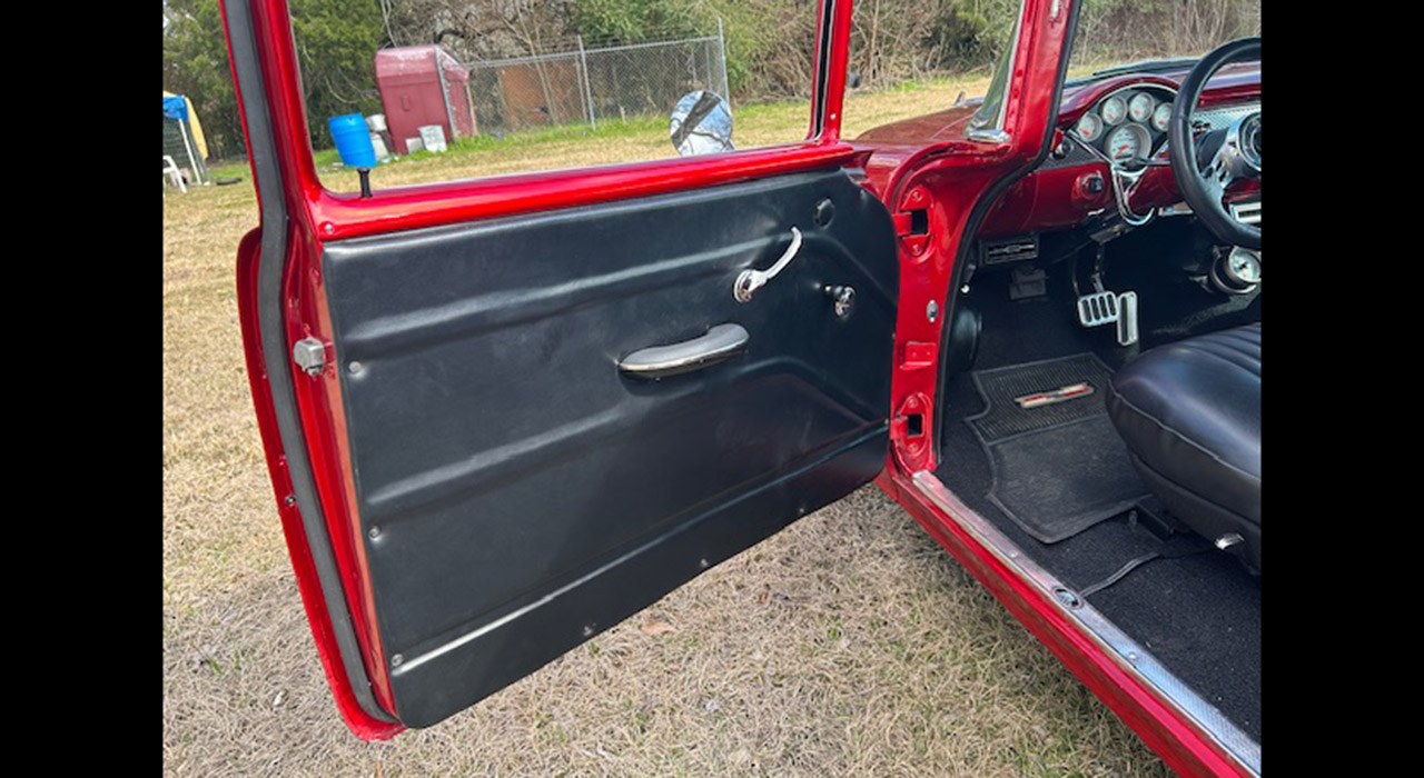 4th Image of a 1955 CHEVROLET 210